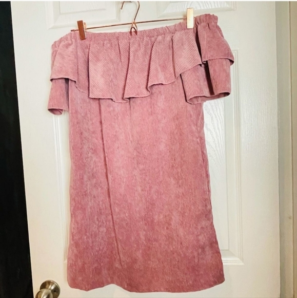 Revolve Endless Rose Pink Ribbed Courdoroy Off Shoulder Dress with Pocke… - Picture 1 of 10